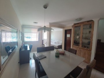 Sobrado - Venda - Centro - Pinhais - PR